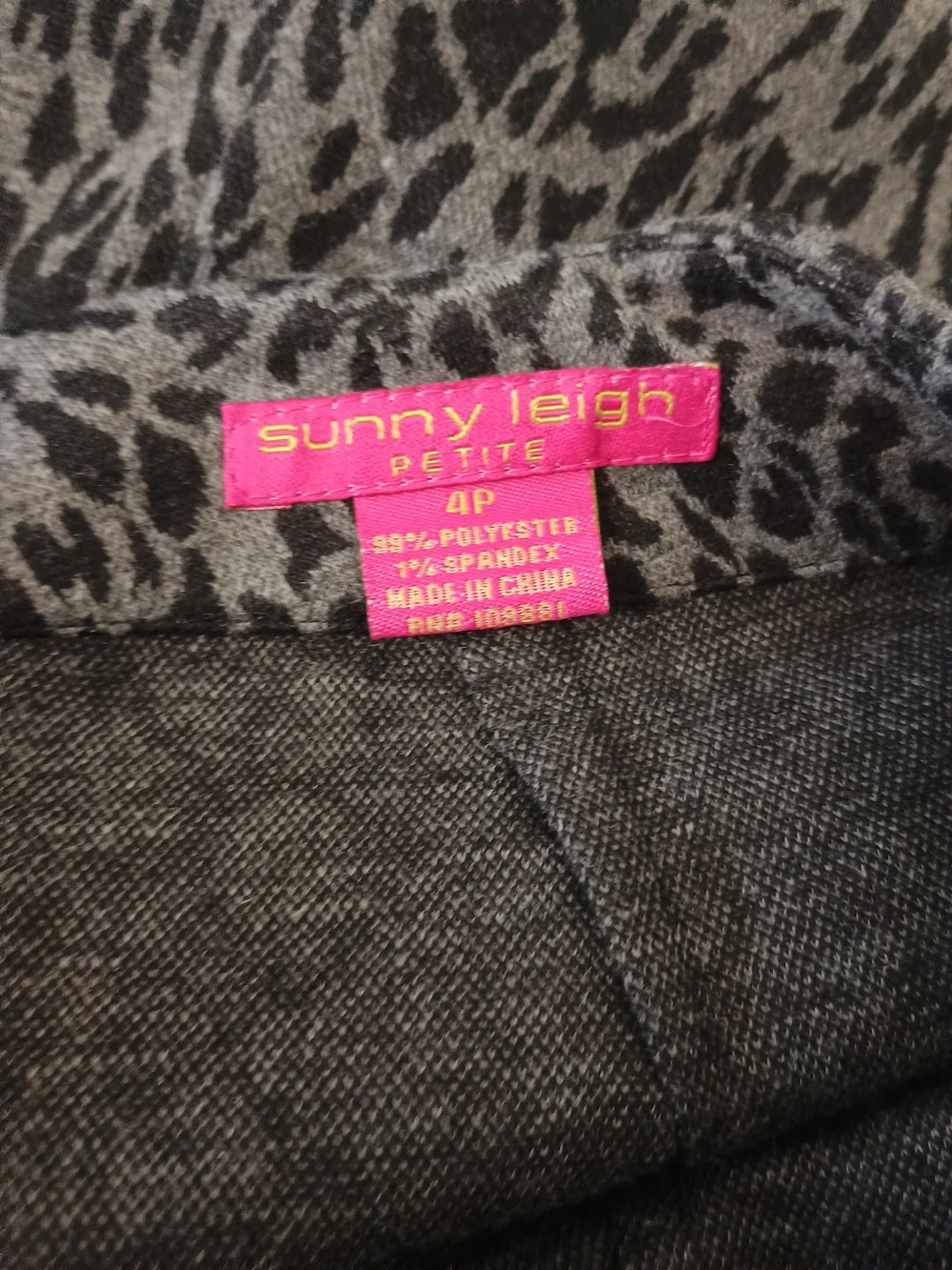 Sunny Leigh Animal Print Midi Skirt Black & Gray Small